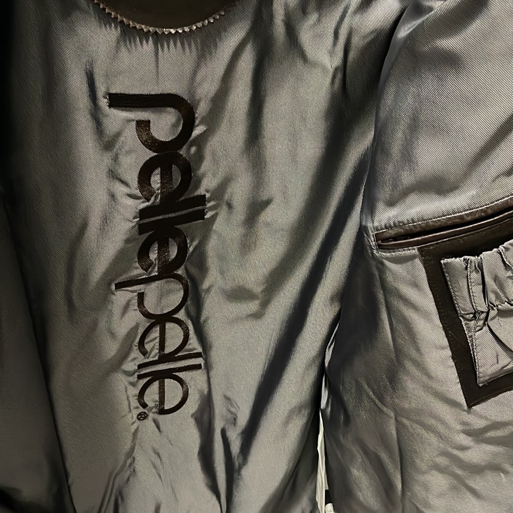 Jacket - Picture 7 of 7